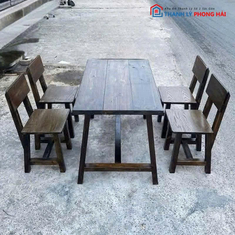 bo-ban-ghe-quan-an-go-thong-4-ghe Bộ Bàn Ghế Quán Ăn Gỗ Thông 4 Ghế Mới 99%