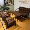 Bộ Sofa Cafe Khung Sắt Đệm Da Bóng Mới 99%
