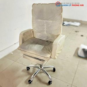 Ghế Da Trắng Có Gác Chân Cũ
