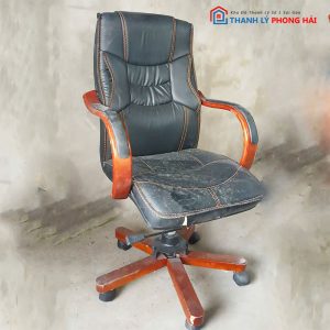 Ghế Giám Đốc Bọc Da Cũ Tay Chân Gỗ