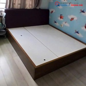 Giường Dạt Phẳng Cũ 1m8