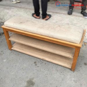 Kệ Dép Gỗ 2 Tầng Cũ Kèm Đệm Ngồi