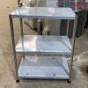 Kệ Inox 3 Tầng Cũ Thiết Kế Gọn Gàng