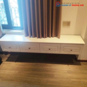 Kệ Tivi Treo 2m07 Có Hộc Cũ