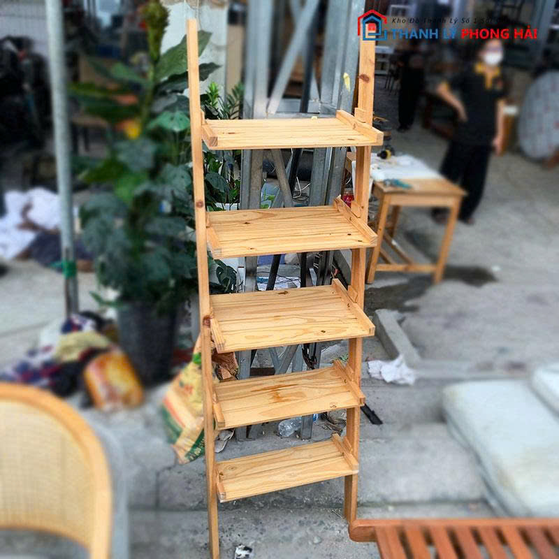ke-trang-tri-go-5-tang-cu-1 Kệ Trang Trí Gỗ 5 Tầng Cũ