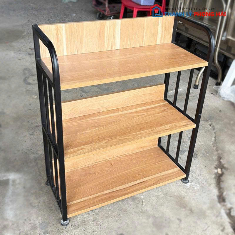 ke-trung-bay-khung-sat-3-tang-cu-2 Kệ Trưng Bày Khung Sắt 3 Tầng Cũ