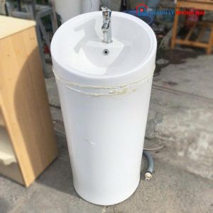 Lavabo Trụ Tròn Cũ Kèm Vòi Nước