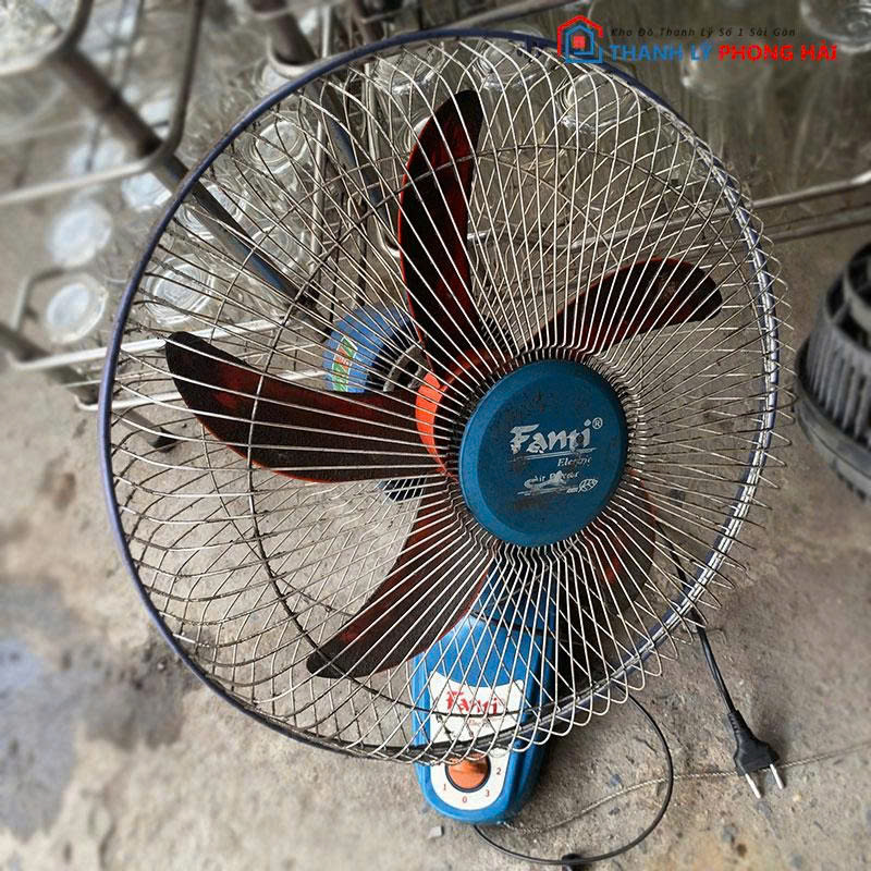 quat-treo-tuong-cac-loai-cu-1 Quạt Treo Tường Các Loại Cũ