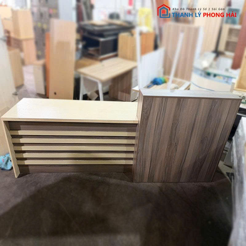 quay-le-tan-go-mdf-cu-kem-4-ngan-keo-1 Quầy Lễ Tân Gỗ MDF Cũ Kèm 4 Ngăn Kéo