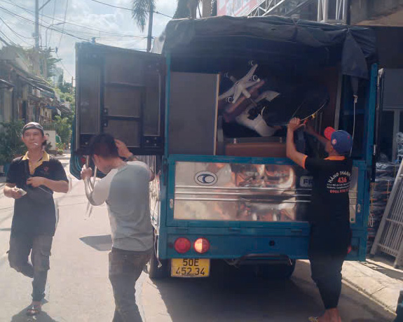 thu-mua-ban-ghe-hoc-sinh-cu-3 Thu Mua Bàn Ghế Học Sinh Cũ Giá Cao TPHCM Trọn Gói