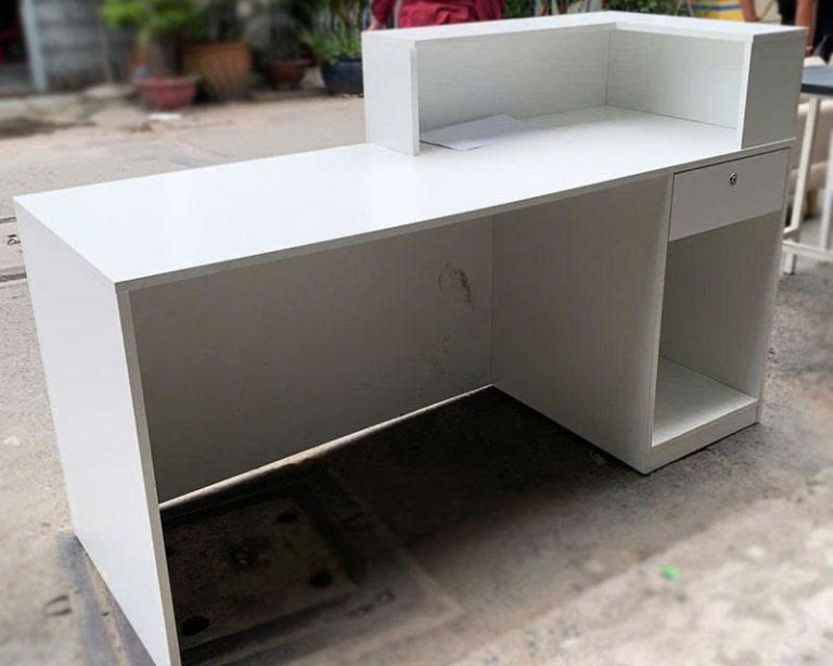 thu-mua-quay-le-tan-cu-8 Thu Mua Quầy Lễ Tân Cũ Giá Cao TPHCM - Hỗ Trợ Tháo Dỡ