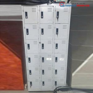 Tủ Locker Sắt 18 Ngăn Cũ