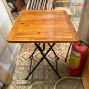 Bàn Cafe Mặt Gỗ Chân Xếp Sắt Cũ