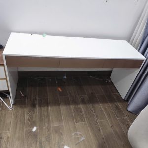 Bàn Làm Việc Cũ 3 Hộc Kéo Gỗ CN Cũ