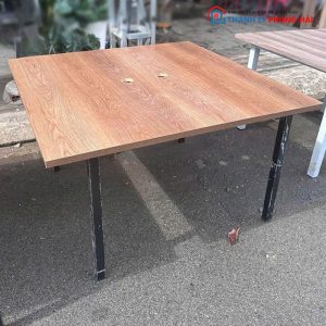 Bàn Làm Việc Đôi 1m2 Chân Sắt Hộp Mặt Gỗ MDF Cũ