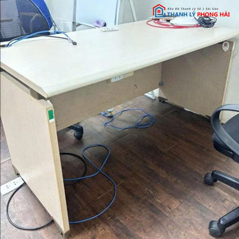 ban-lam-viec-van-phong-co-bung-che-3 Bàn Làm Việc Văn Phòng Có Bửng Che Cũ (Nhiều KT)