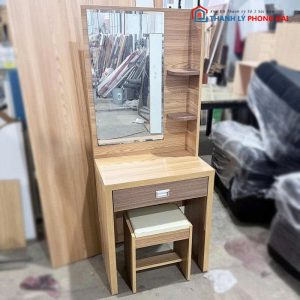 Bàn Trang Điểm Gỗ MDF Kèm Gương Cũ