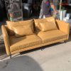 Băng Sofa 2 Chỗ Bọc Da Cũ Màu Nâu Bò