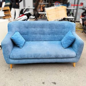 Băng Sofa Nhung Cũ Màu Xanh Kèm 2 Gối Tựa