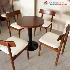 Bộ Bàn Ghế Cafe Gỗ Đệm Da Mới 99%