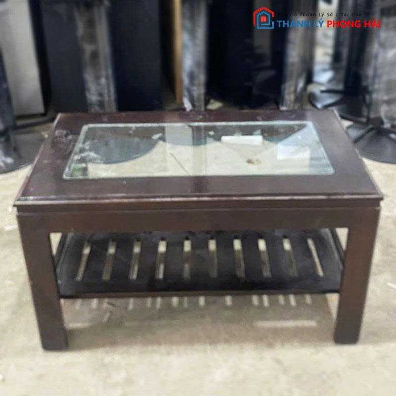 bo-ban-tra-kem-ghe-sofa-khung-go-1 Bộ Bàn Trà Kèm Ghế Sofa Khung Gỗ Bọc Vải Cũ