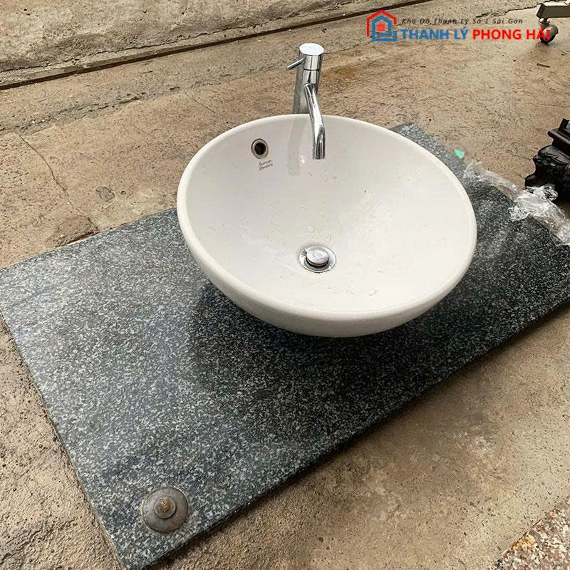 chau-rua-mat-lavabo-su-tron-1 Chậu Rửa Mặt Lavabo Sứ Tròn Kèm Vòi Inox Cũ