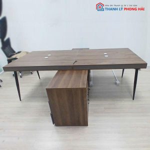 Cụm Bàn Làm Việc Cũ Kèm Tủ Kệ Hồ Sơ