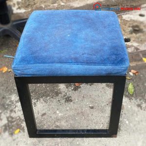 Đôn Ghế Vuông Khung Kim Loại Cũ (Nhiều Màu)