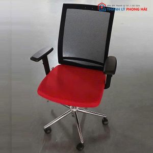 Ghế Xoay Đệm Đỏ Lưng Lưới Cũ