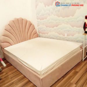 Giường Ngủ Công Chúa 1m4 Bọc Nhung Hồng Cũ