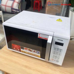 Lò Vi Sóng Toshiba Cũ Màu Trắng