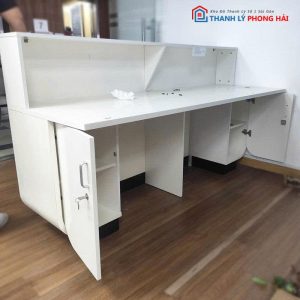 Quầy Tiếp Tân Cũ Kèm Tủ Hồ Sơ Cũ