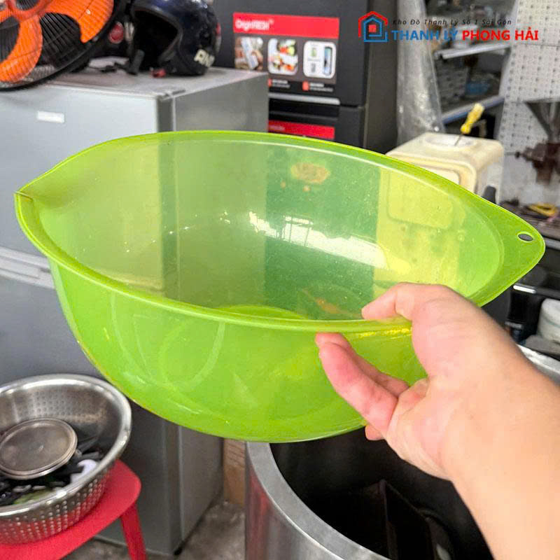 thau-nhua-tron-cu-mau-xanh Thau Nhựa Tròn Cũ Màu Xanh