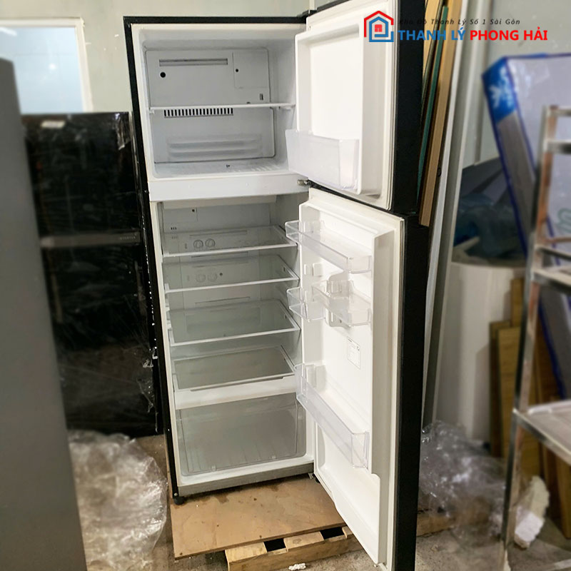tu-lanh-toshiba-cu-2-canh-dung-tich-lon-1 Tủ Lạnh Toshiba Cũ 2 Cánh Dung Tích Lớn