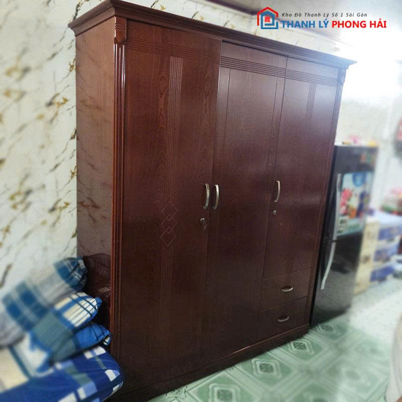 tu-quan-ao-3-canh-mau-nau-cu-1 Tủ Quần Áo 3 Cánh Màu Nâu 1m6 Cũ