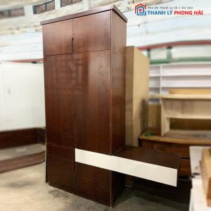 Tủ Quần Áo Cao Kịch Trần Cũ