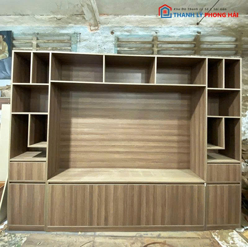 tu-trung-bay-go-mdf-hang-ton-1 Tủ Trưng Bày Gỗ MDF Hàng Tồn Kho Mới 99%